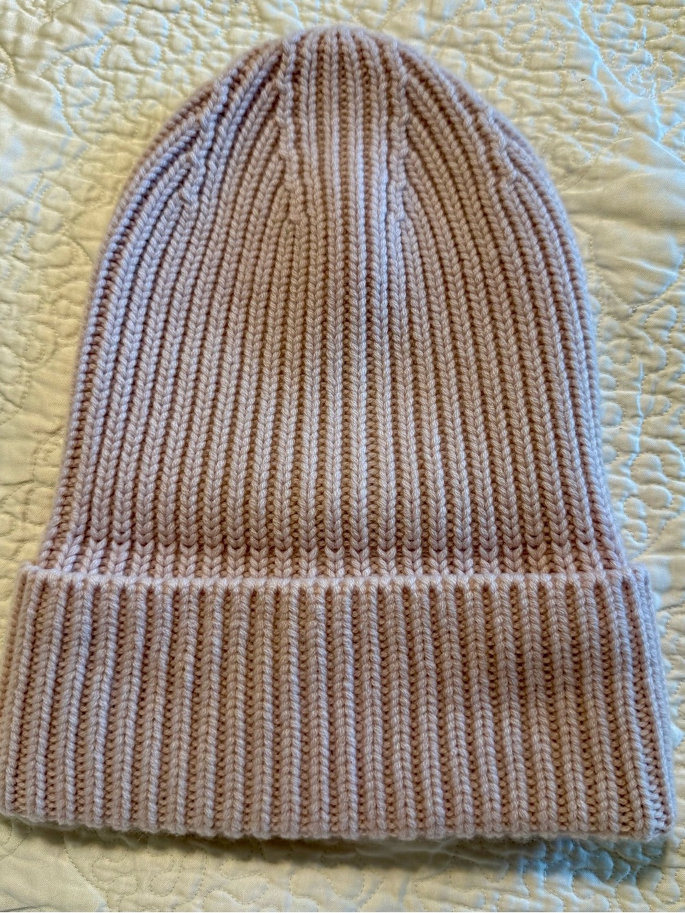 AMATO Cashmere Thick Ribbed Beanie - Picture 5 of 8